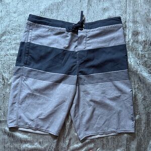 O’Neill Hyperfreak Board Shorts size 31